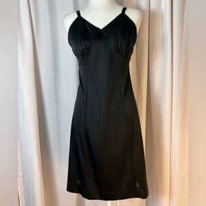 Vintage Penny's Gaymade Nylon Black Slip Slipdress Goth Lagenlook r14